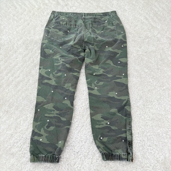 Sundry Pants Womens 29 Green Camo Jogger Star Print Tapered Zip Hem USA Cotton - Picture 2 of 16